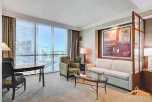 Téléviseur, bureau