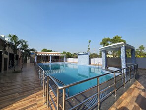Pool - Sagar Kuthi (Kanthi)