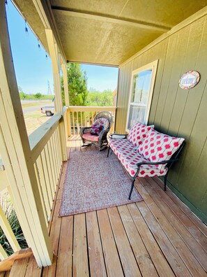 Property grounds - Cozy cabin in Garden City, TX with WiFi, AC/Heat, Full Kitchen and Laundry Cntr (Garden City)