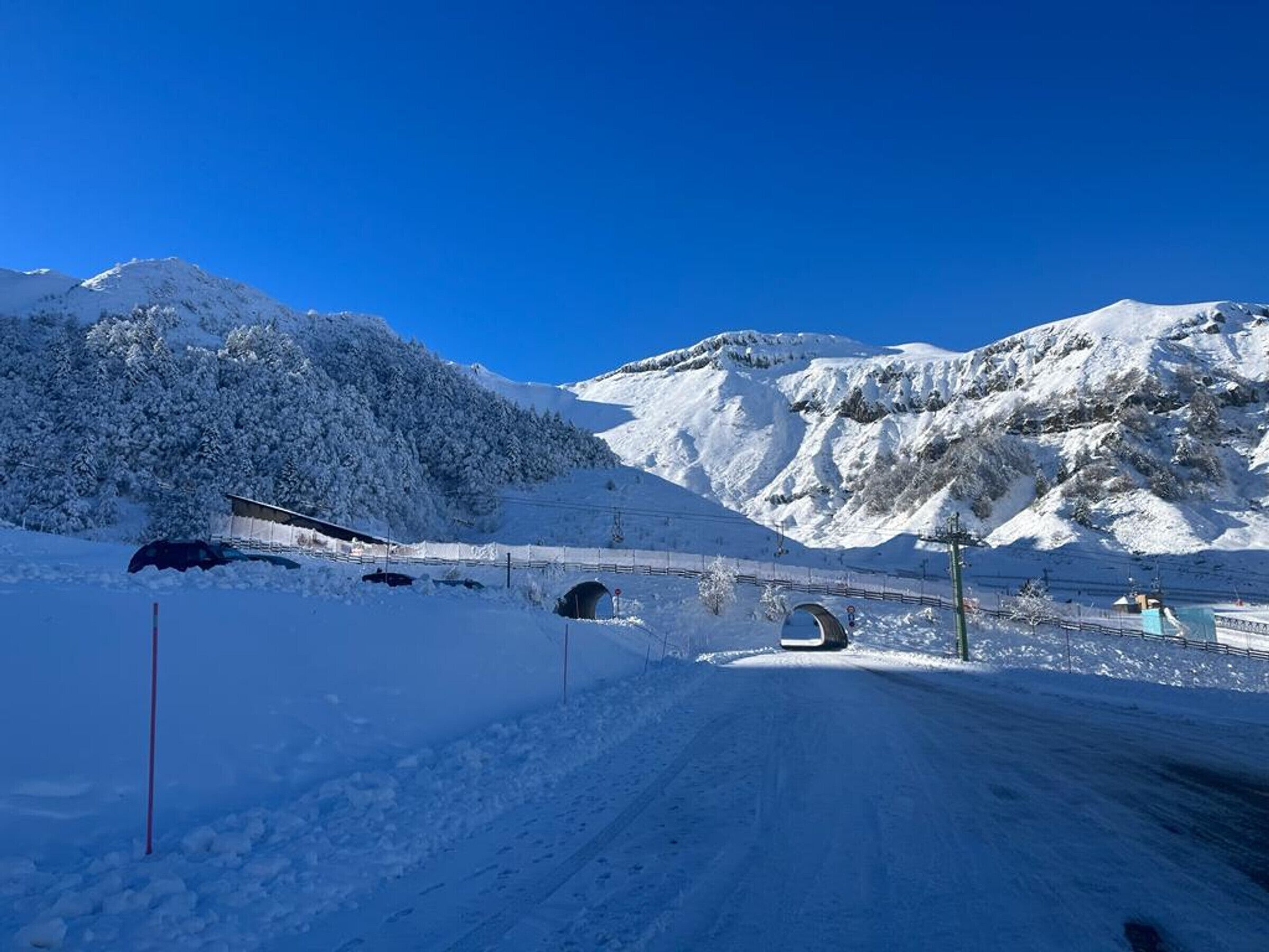 Snow and ski sports