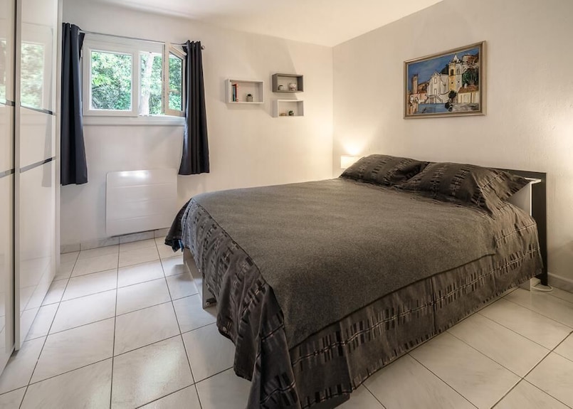 Ground Floor With Beautiful Garden And View - Nizza