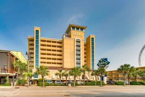 Exterior - Oceanside Escape by StayMareni - Oceanfront Suite (Myrtle Beach)