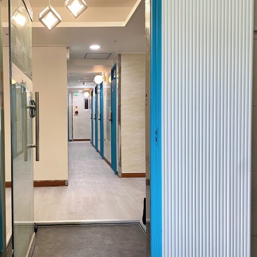 Only for Woman - Happy House(301)/Private Bathroom