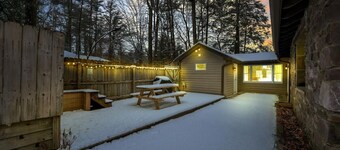 Pocono Pines Stone Cabin | Central to Attractions