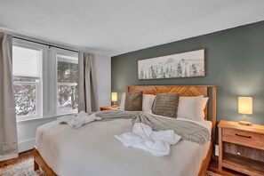 2 bedrooms, WiFi, bed sheets