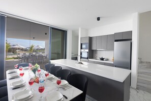 Villa, 5 Bedrooms, Private Pool, Garden View | Dining room - Protaras Aqua Pearl Villa Aq10 With Pool Heating (Paralimni)