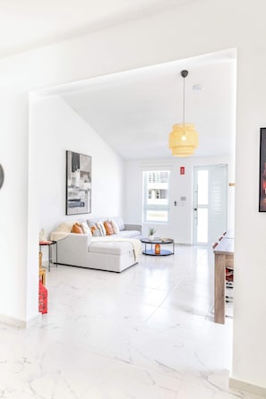 Télévision, espaces bureaux