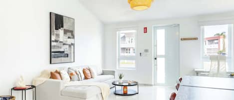 Télévision, espaces bureaux