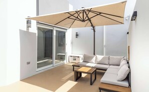 Terrace/patio - 6 Bed 4 Bath Family Houses A8 w 2 Private Pools Dorado del Mar (Dorado)