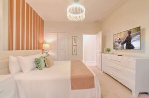 7 bedrooms, iron/ironing board, WiFi, bed sheets