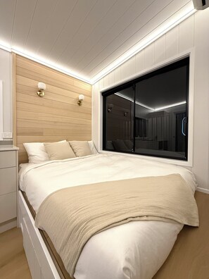 1 makuuhuone, silitysrauta/-lauta, Wi-Fi, vuodevaatteet