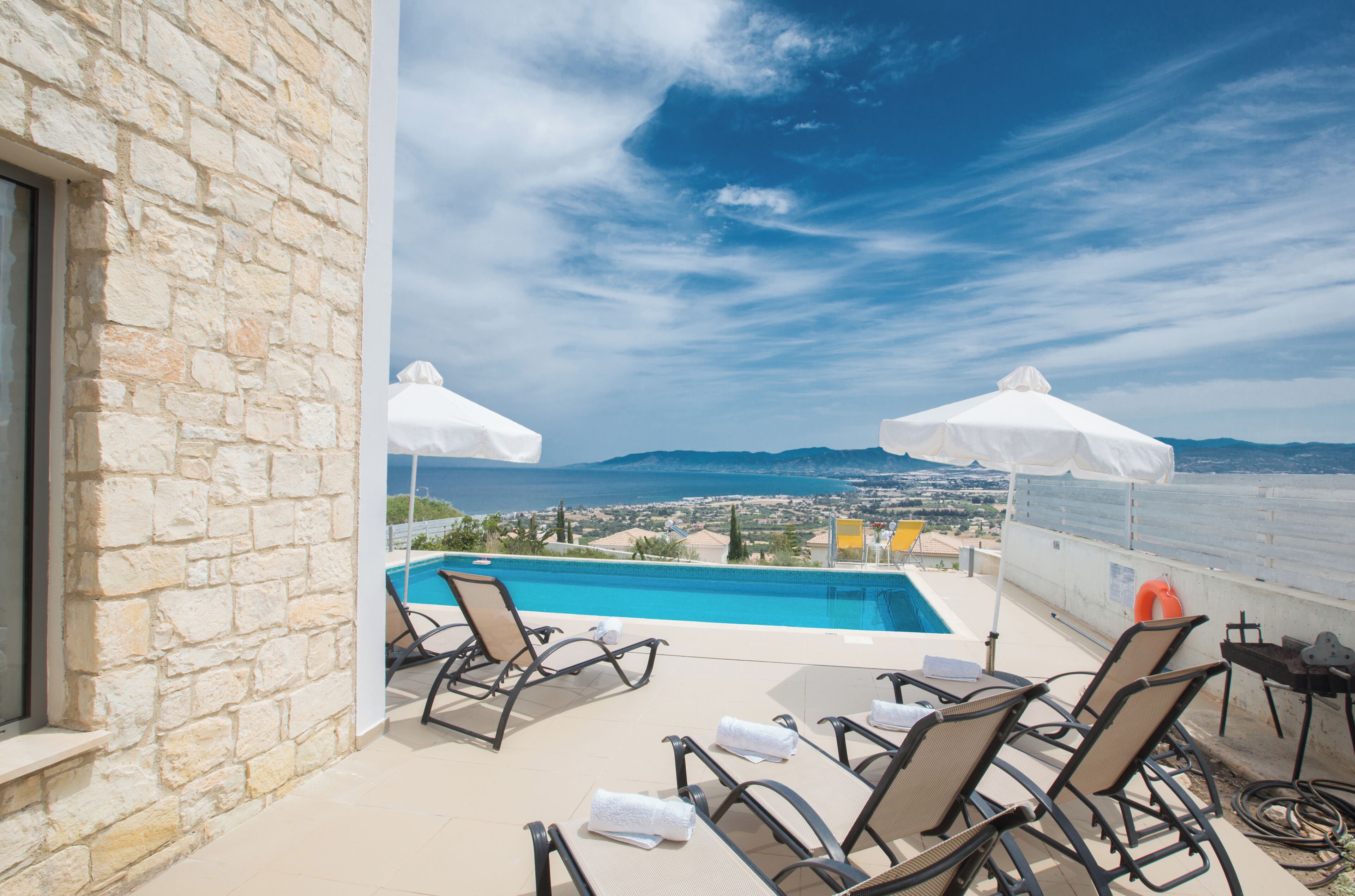 Villa, 3 chambres, piscine privée, vue sur le jardin | Piscine | Piscine extérieure