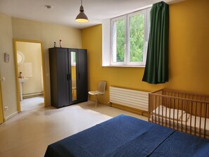 Bügeleisen/Bügelbrett, Internetzugang