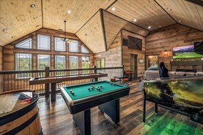 غرفة الألعاب