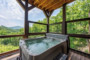 Bañera de hidromasaje exterior