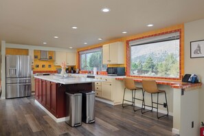 House, Multiple Beds, Patio, Mountain View (Smith Rock Base Camp) | Private kitchen - Smith Rock Base Camp Sleeps 6! (Terrebonne)