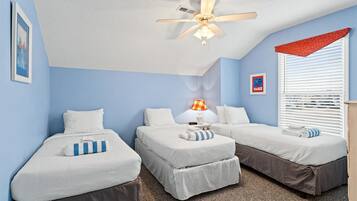 5 bedrooms, iron/ironing board, WiFi, bed sheets