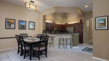 House, Multiple Beds, Patio, Garden View (The Old Mill Retreat) | Dining