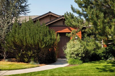 The Old Mill Retreat Sleeps 6!