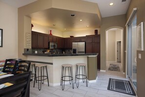 House, Multiple Beds, Patio, Garden View (The Old Mill Retreat) | Private kitchen