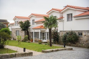 Exterior - Quinta da Victória by venimar (Viana do Castelo)