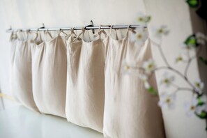 Reception - Nomad Plus Life Hostel Pattaya (Pattaya)