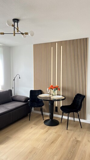 Dining - Voyage Apartment in Kehl am Rhein!  (Kehl)