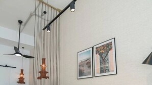 Unclassified image, 5 of 52, button - Comfortable Studio in Valencia left (Valencia)