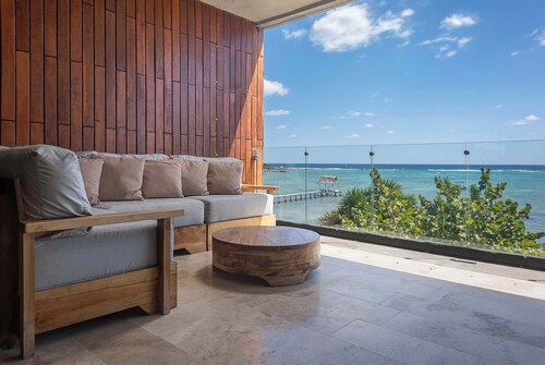 Tankah Bay Beachfront 3BR w/ Rooftop Sea Views