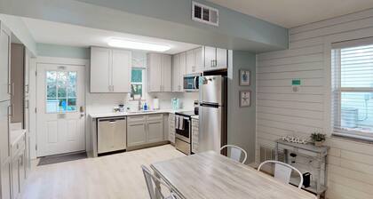 Sea Haven Duplex B 2 bedrooms, 1 bathroom
