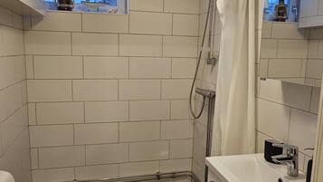 Towels, soap, toilet paper