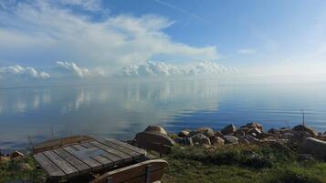 House | Water view