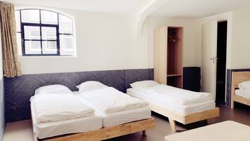 Familiekamer (5 adults) | Gratis wifi, beddengoed