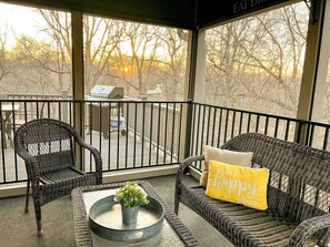 Property grounds - Clubside Tanager - Your 2026 Winter Reset! Fireplace & Outdoor Hot Tub! (Galena)