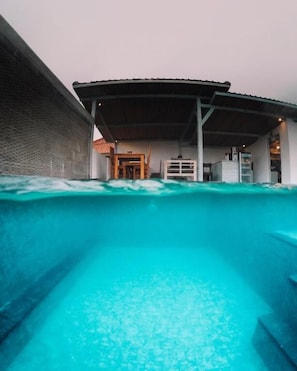 Piscine extérieure