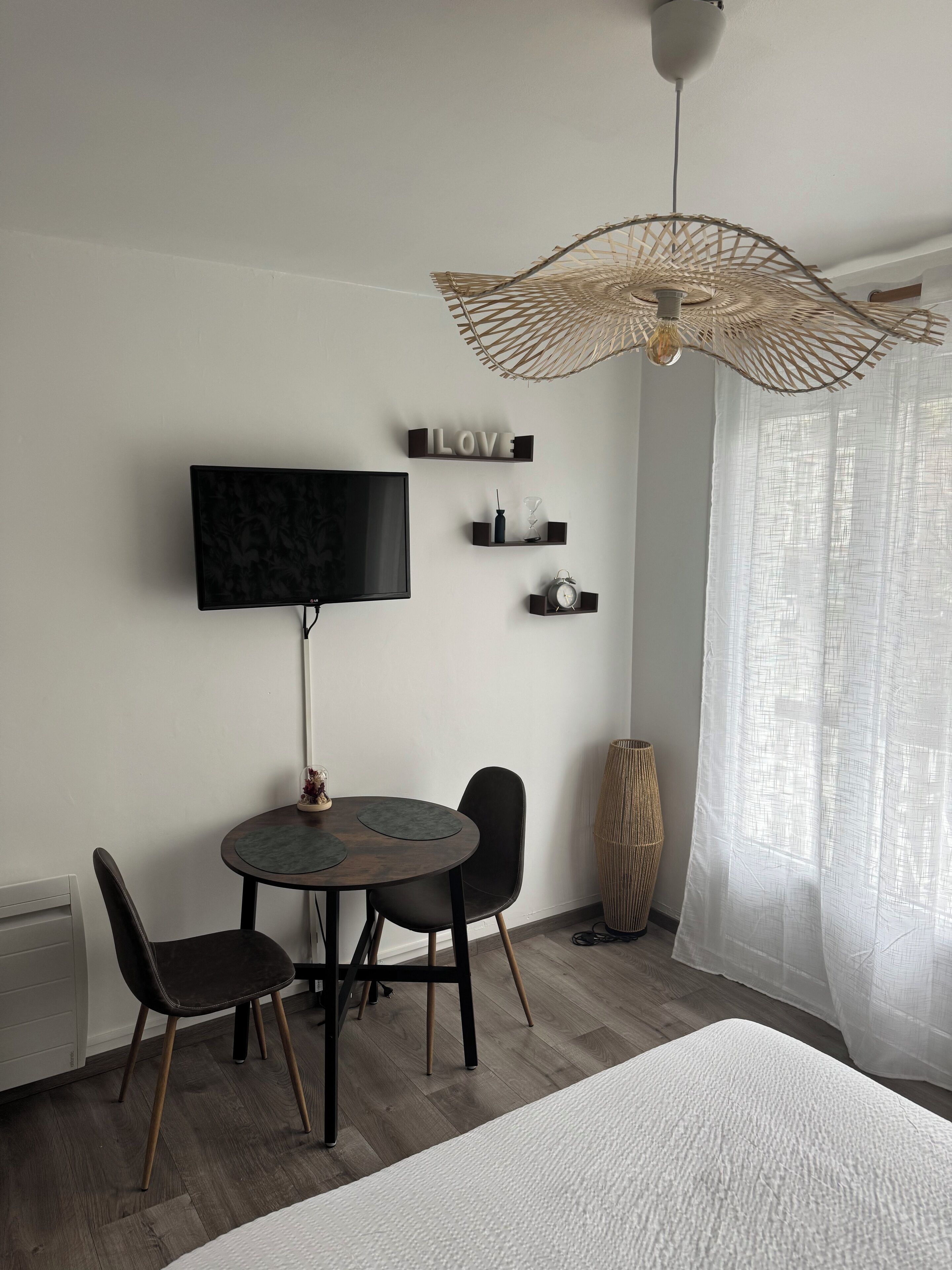 1 bedroom, WiFi, bed sheets