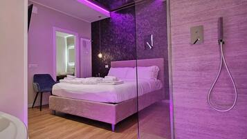 1 Schlafzimmer, Zimmersafe, kostenloses WLAN, Bettwäsche