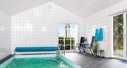 5 Star Holiday Home in Engelsviken