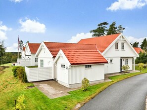 House | Exterior