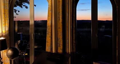 Maison avec vue sur la vallée dans le Perche Sarthois