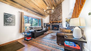 TV, fireplace, DVD player