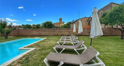 Preciosa casa de pedra familiar a la Costa Brava - Pirineu