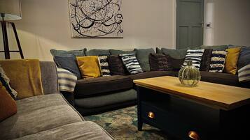 House | Living area | Fireplace