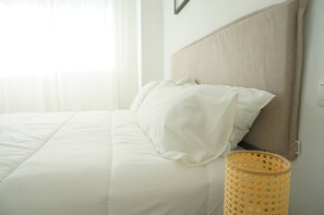 2 bedrooms, iron/ironing board, free WiFi