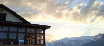 Apple farm stay with A Breathtaking views