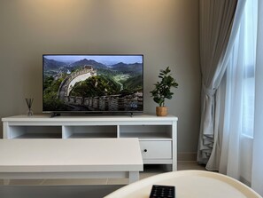 Interior - Serene Urban Rest in town next to train/MRT station (Kajang)