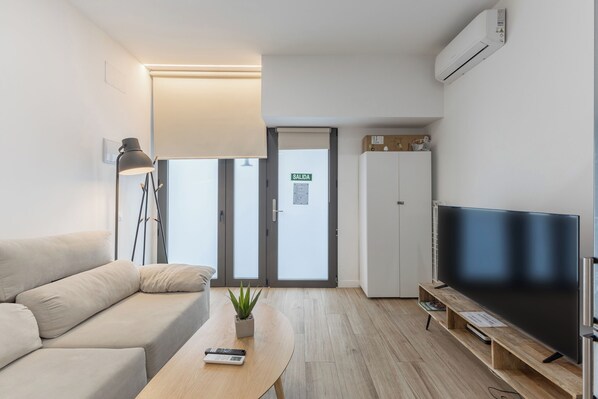 Living area - Atocha Apartment (Madrid)