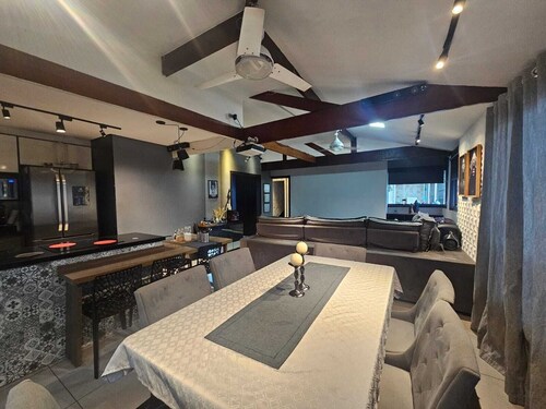 Entire house 7 min Alphaville