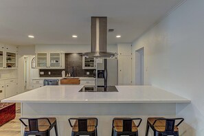 House, Multiple Beds, Patio (Triple L) | Private kitchen | Fridge, microwave, oven, stovetop - Triple L! Waterfront w/ Private Boat Dock! (Kingsland)