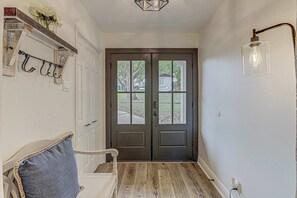 Interior - Triple L! Waterfront w/ Private Boat Dock! (Kingsland)